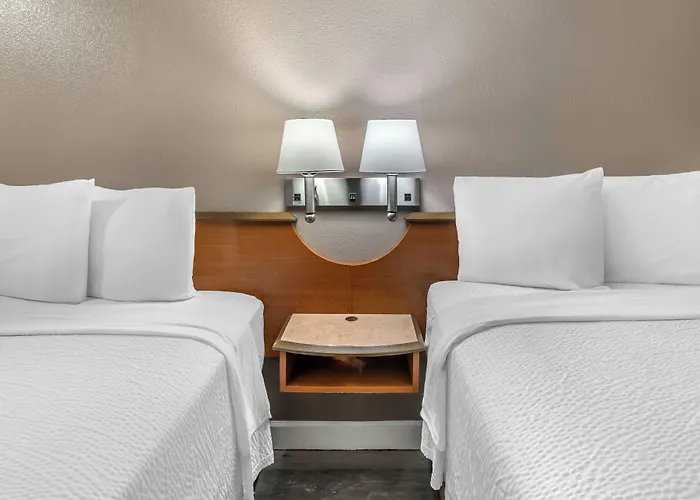 Red Roof Chicago - Motel 2*